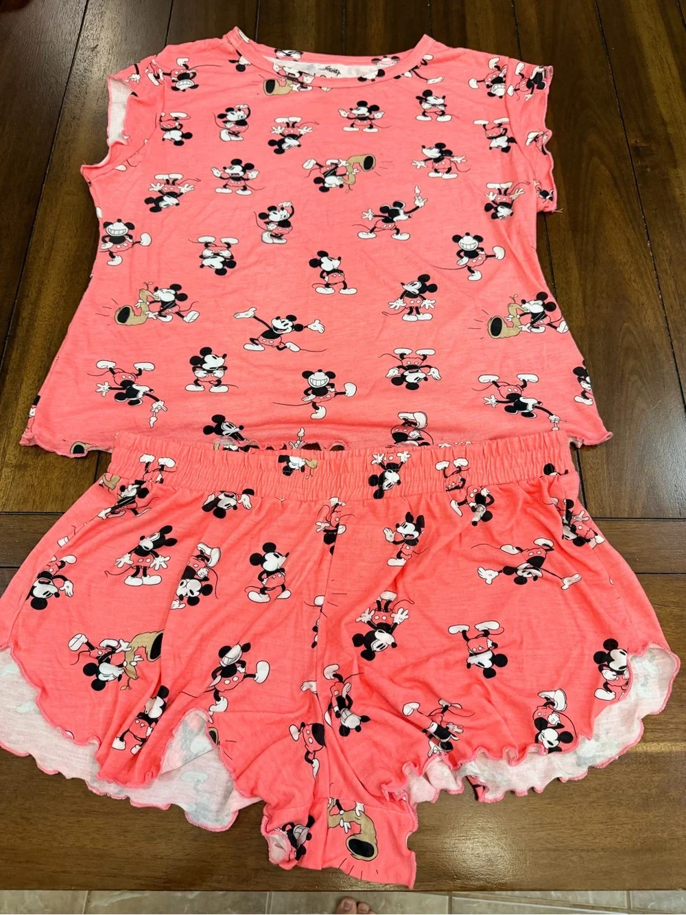 NWOT Disney Mickey Minnie Mouse Pajama Short Set M - Picture 2 of 8